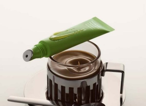 iota x Táche 开心果拿铁唇部修护新品上市