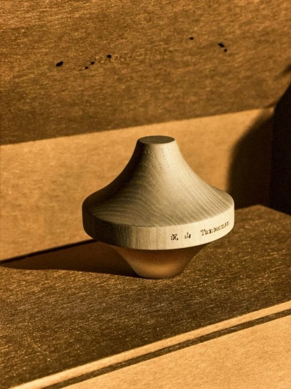  Songmont「沉山」香氛系列 新品上市