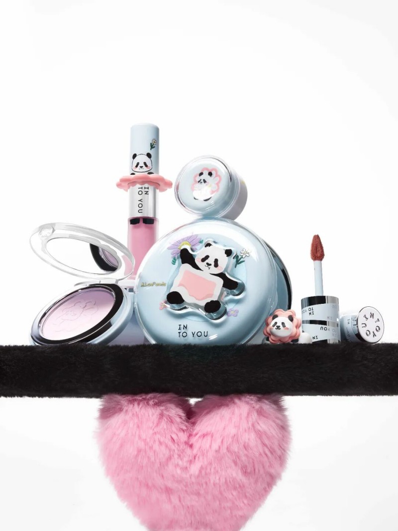  INTO YOU心慕与你×M.LanPanda萌兰联名系列 重磅上市