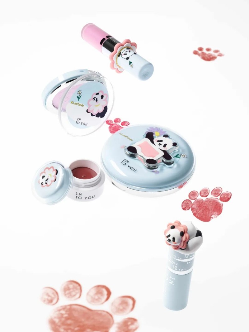  INTO YOU心慕与你×M.LanPanda萌兰联名系列 重磅上市