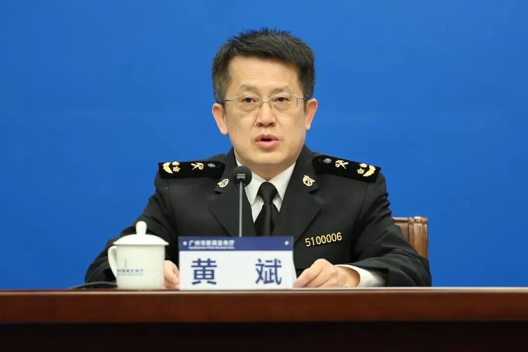 海关发布广州化妆品“九条新政”，千亿产业加速出海的通关密码