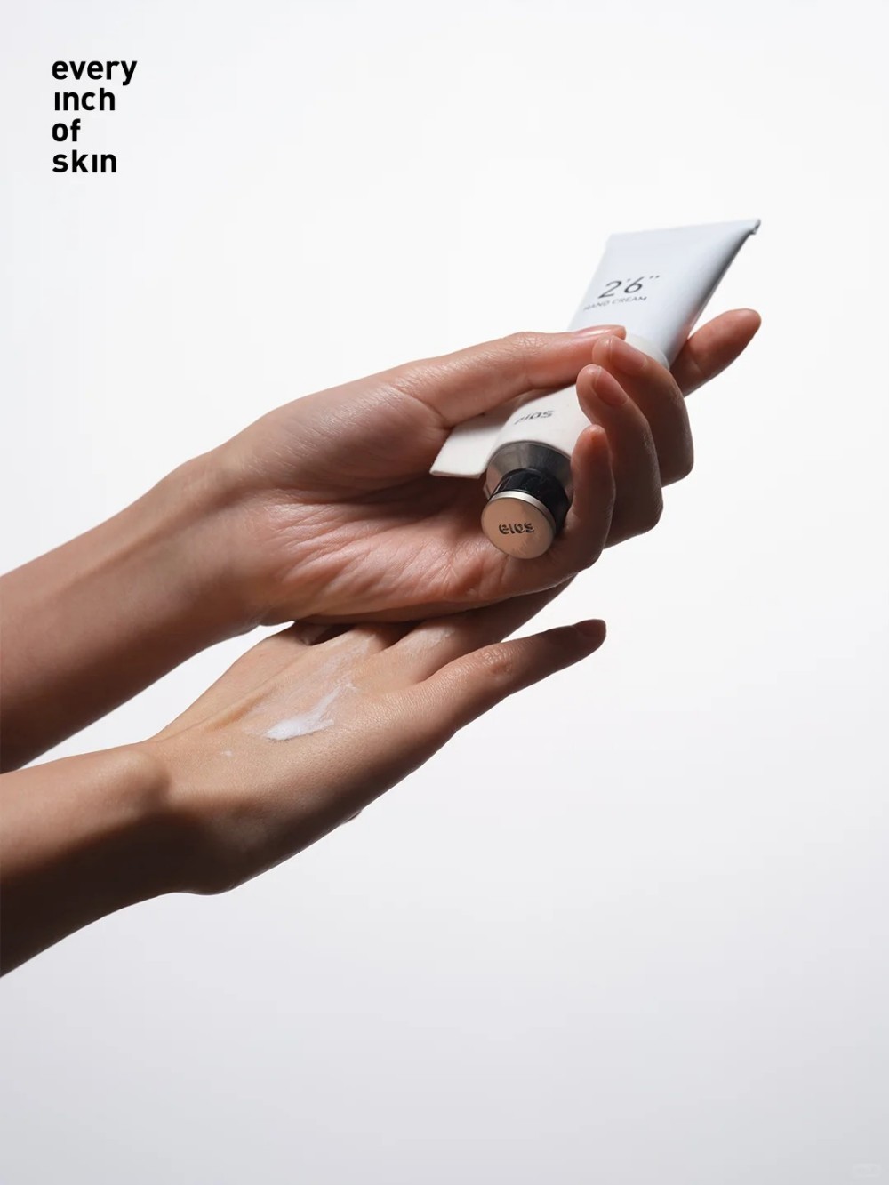 eios 2'6'' 羊绒手霜新品上市