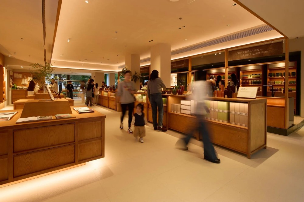 浴见李励：从沐浴到“沐心”，一年拿下亿级