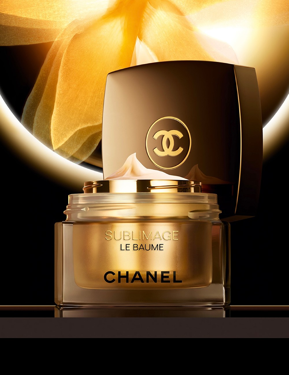 香奈儿全新奢华精粹舒缓面霜新品上市