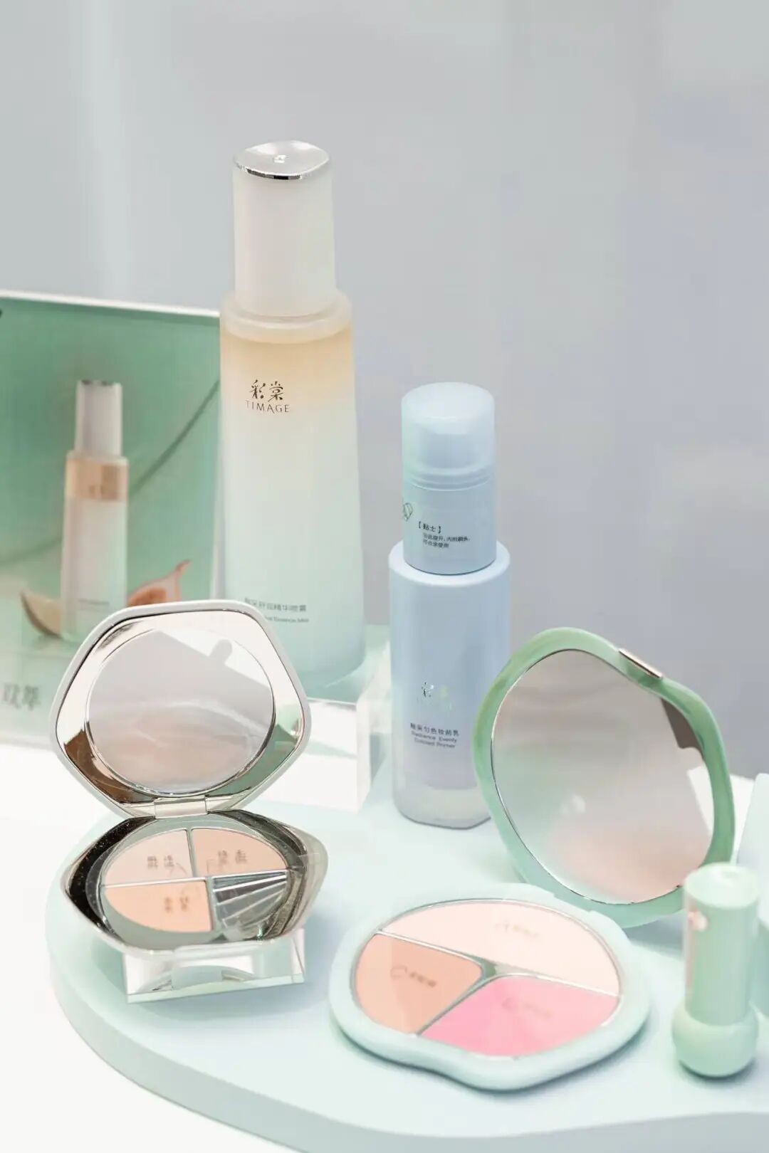 品牌焕新后首款力作！彩棠“小圆管2.0”如何诠释“中国妆 原生美”？