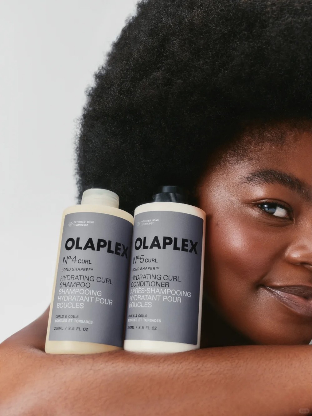 OLAPLEX 欧拉裴蓬卷护理系列新品上市