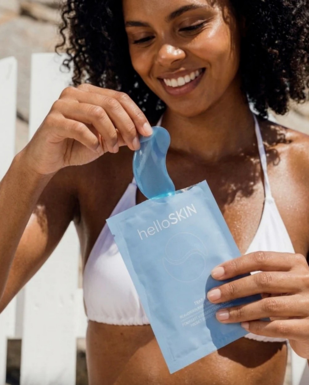 helloSKIN 可溶解水凝胶眼膜系列新品上市